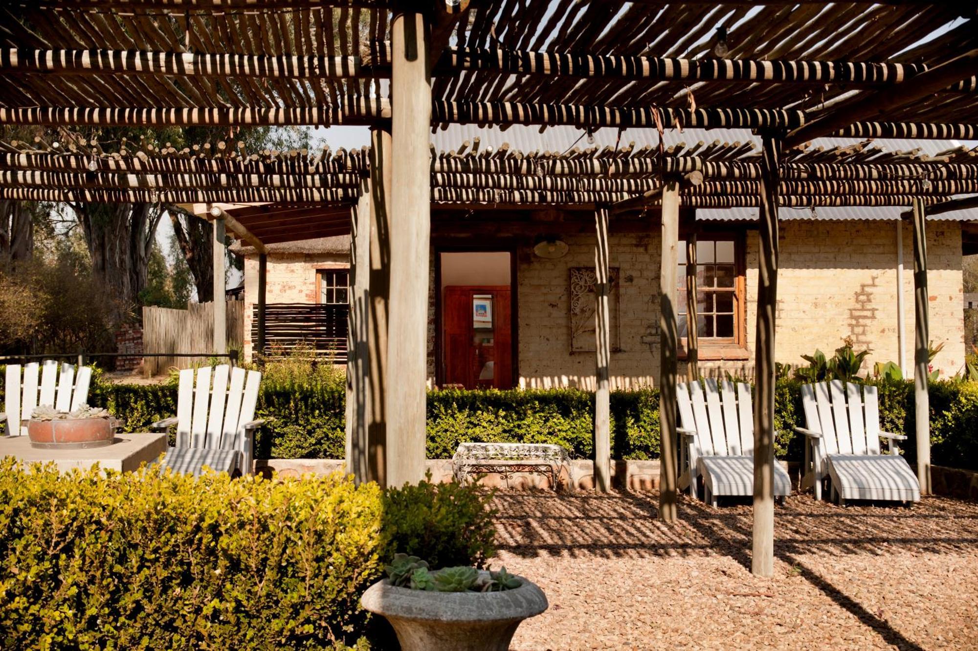 Dalmore Guest Farm Бергвилль Экстерьер фото